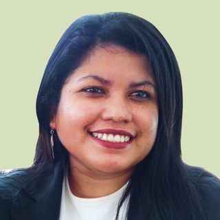 Agustina Iskandar Crombach